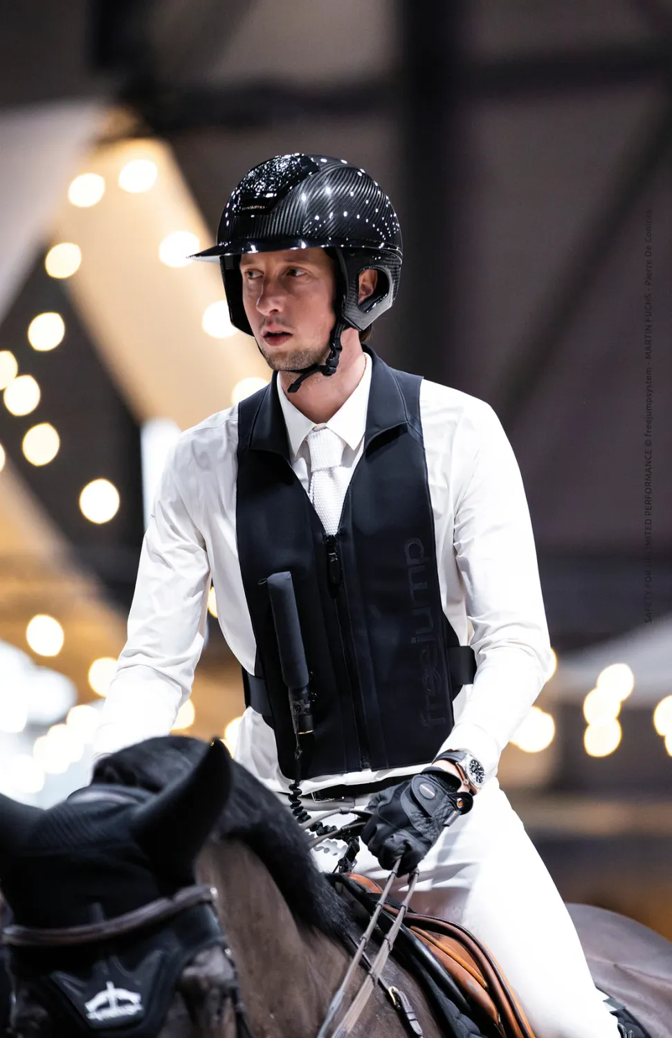 Freejump Airvest Plume Man