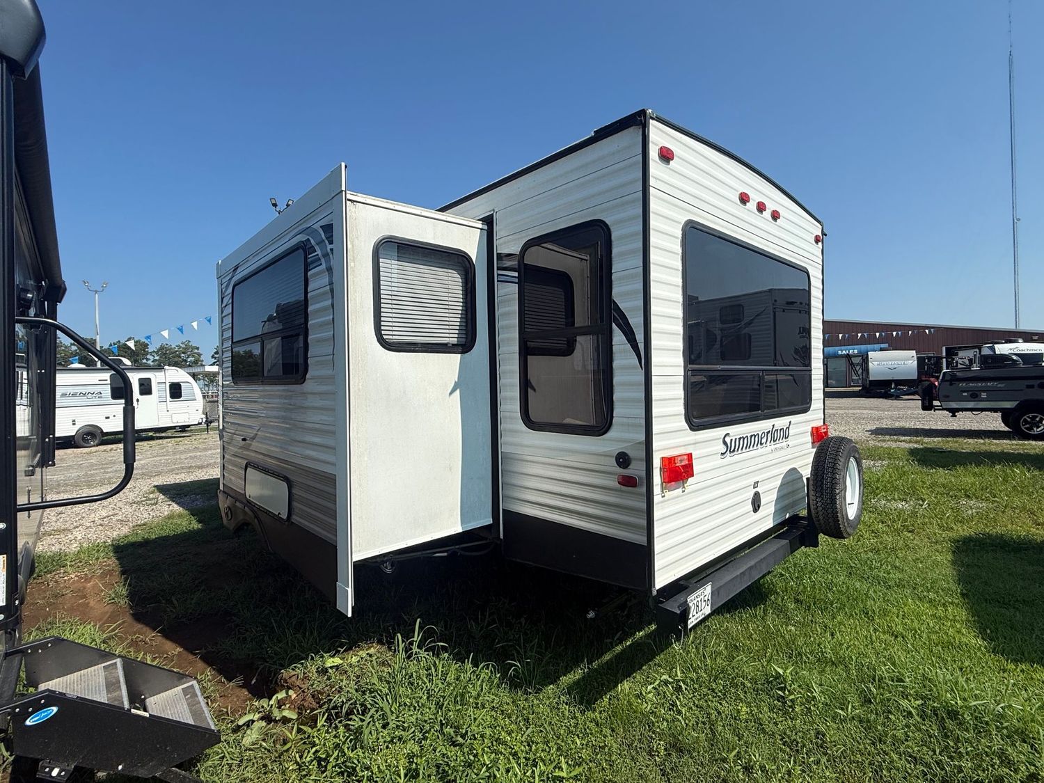 2015 Keystone Summerland SM2570 2015 Keystone Summerland SM2570
