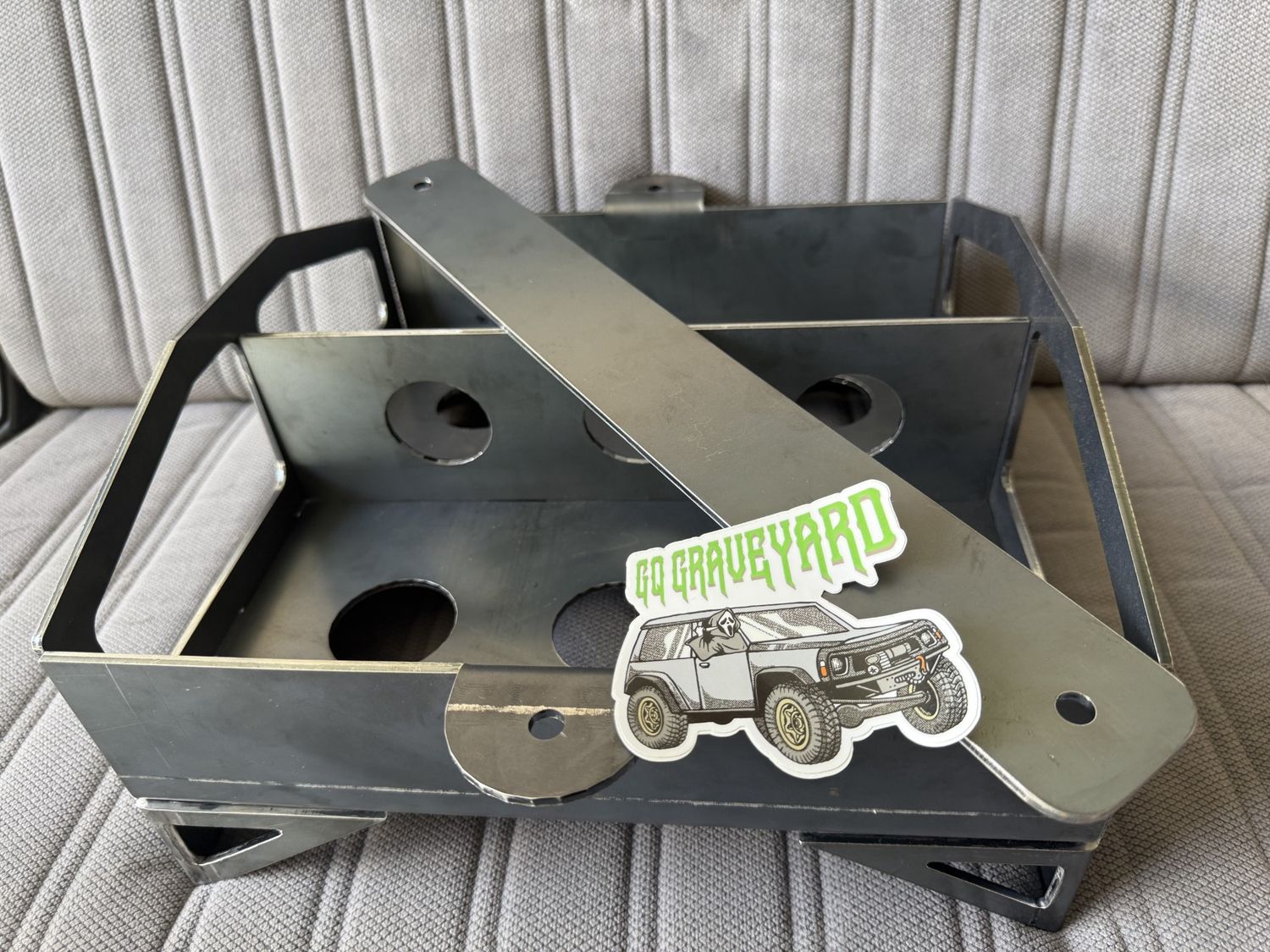 Dual Battery Tray Flat Pack