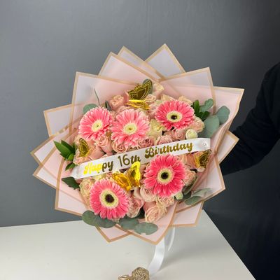 Signature Blush Garden Bouquet