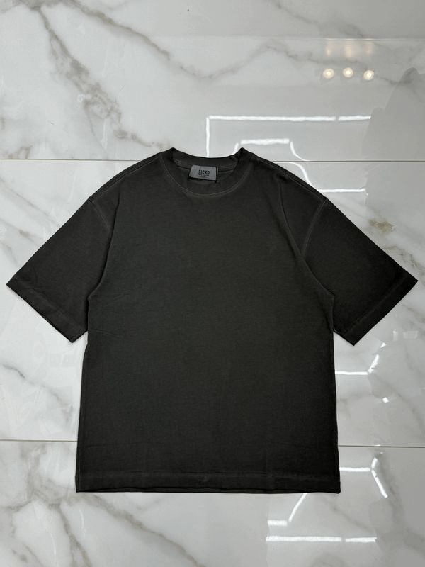 T-shirt slavata super oversize BAMBINO nera