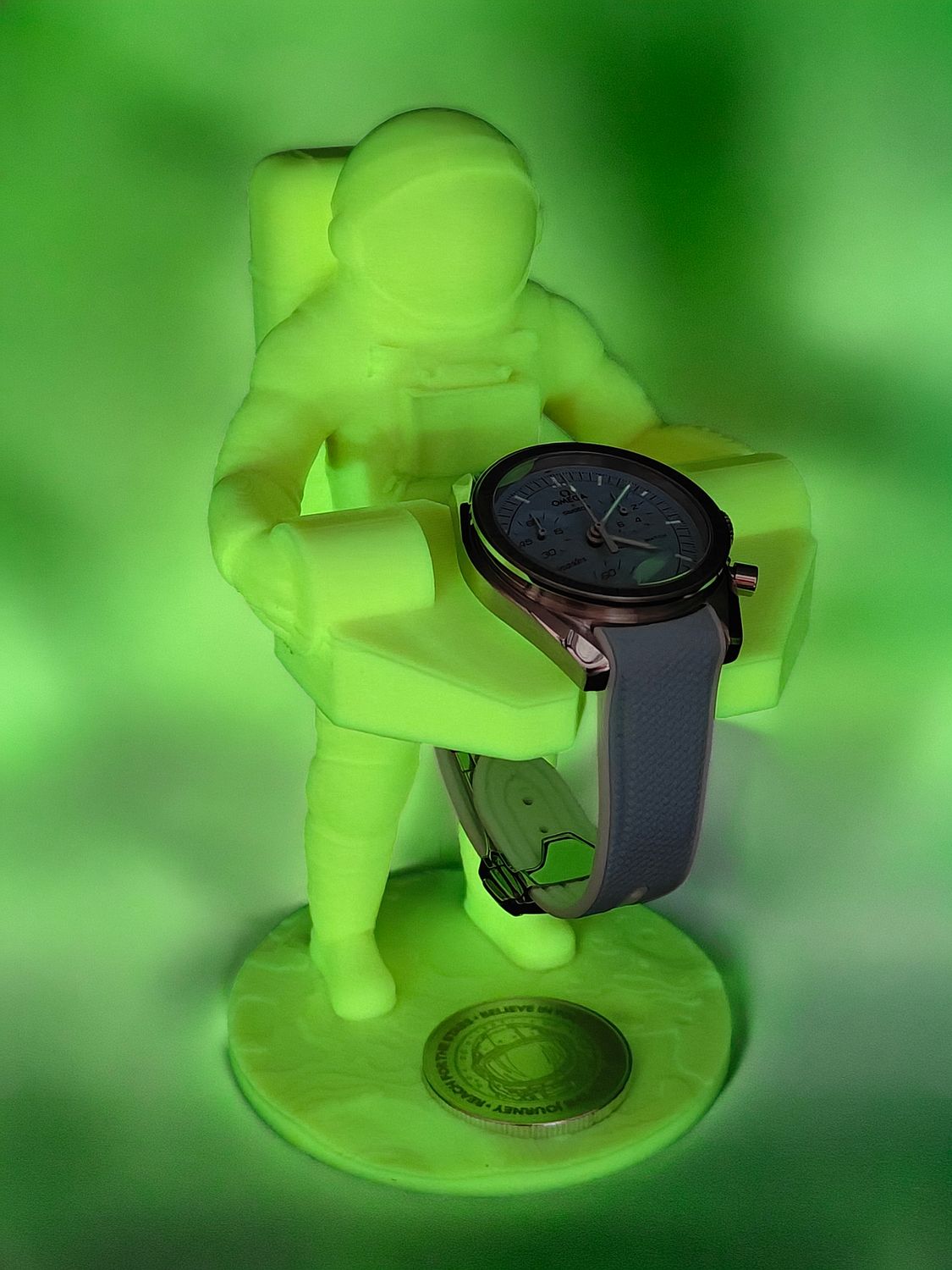 Glow Astronaut Watch Stand