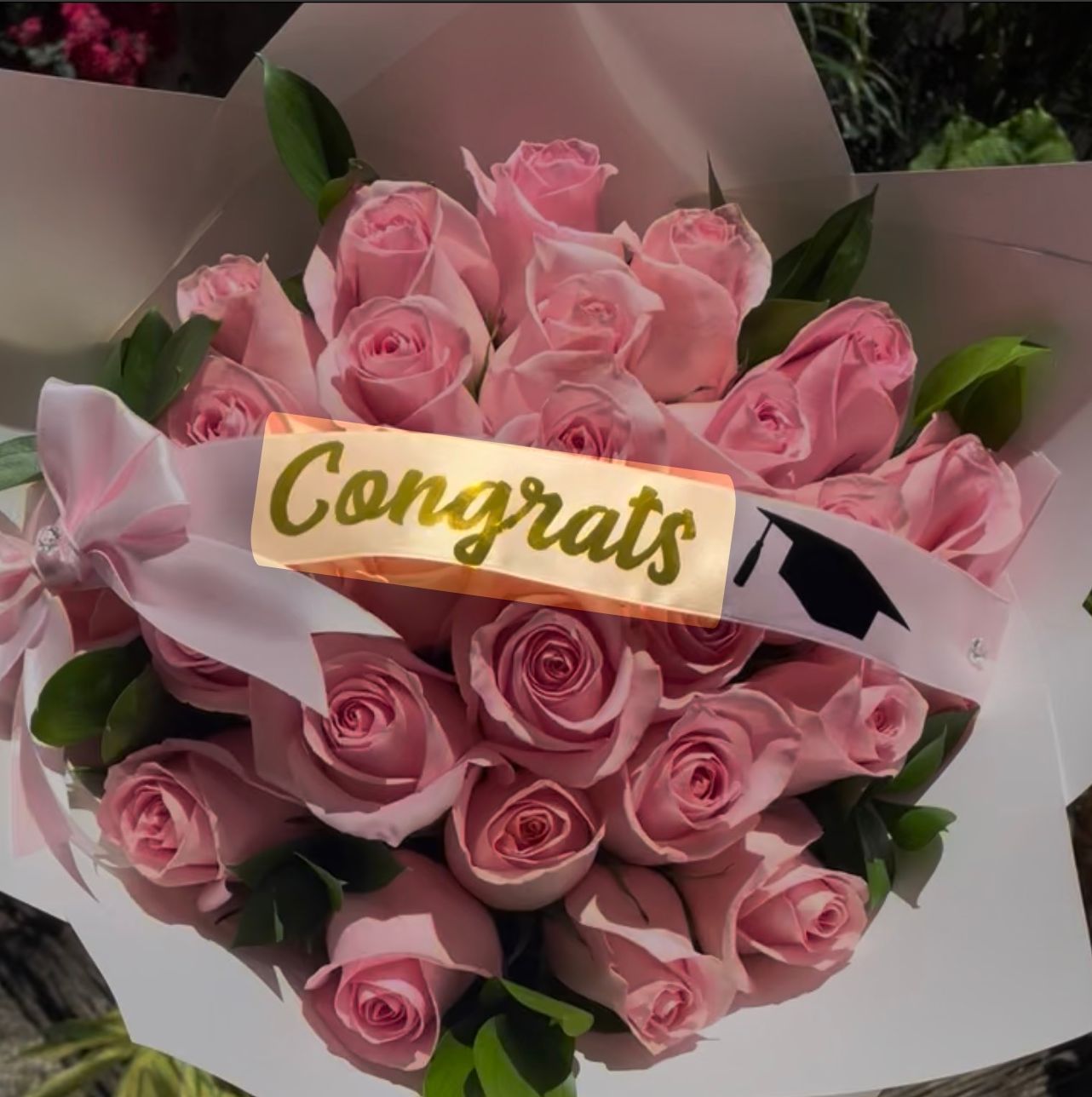 Graduation Bouquet 25 roses