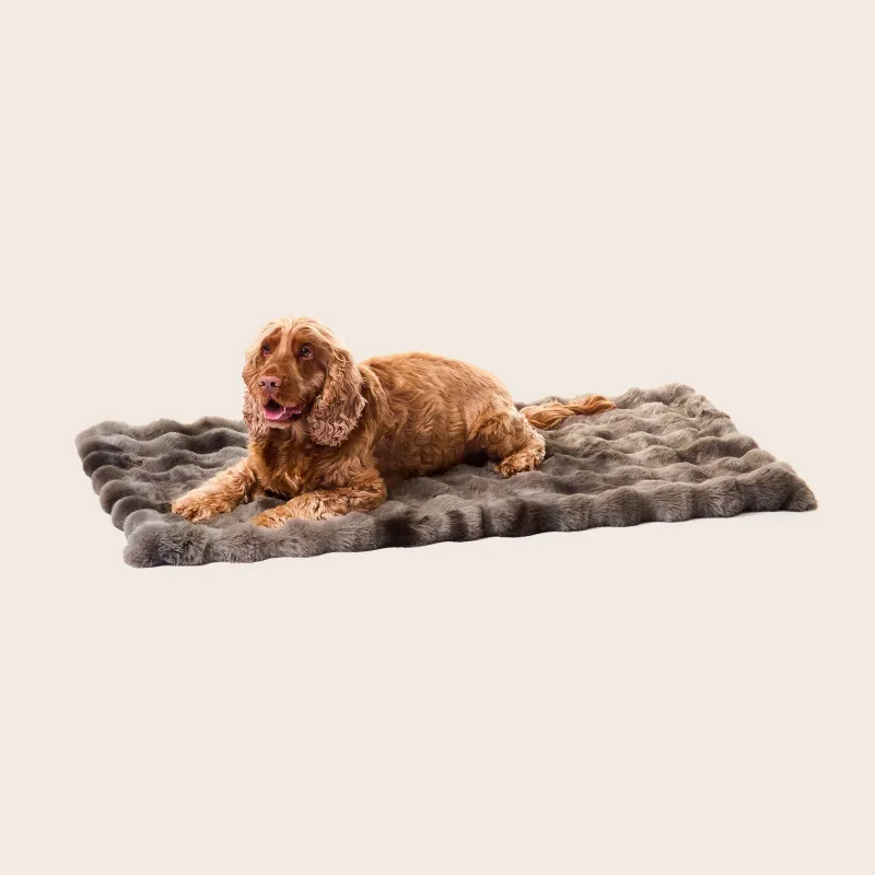 Snooza Luxe Bubble Fur Dog Blanket - Small - Pewter
