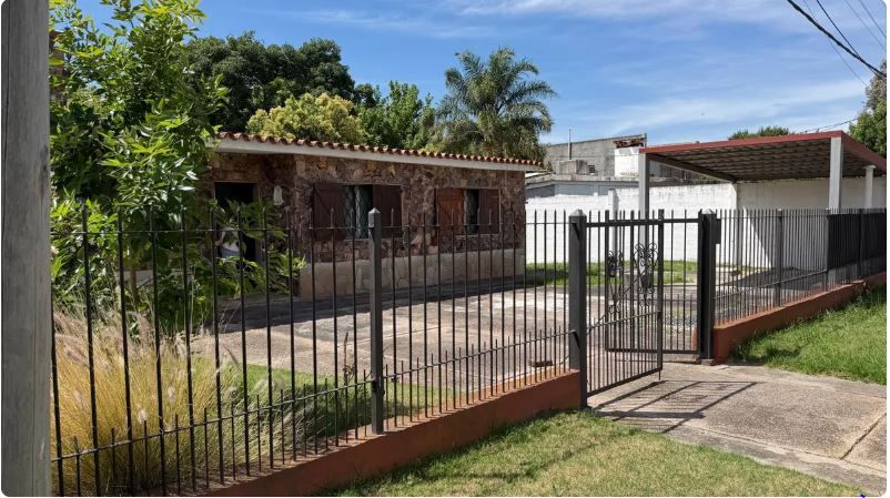 Casa con Renta en Solymar Norte - 800m2 de terreno