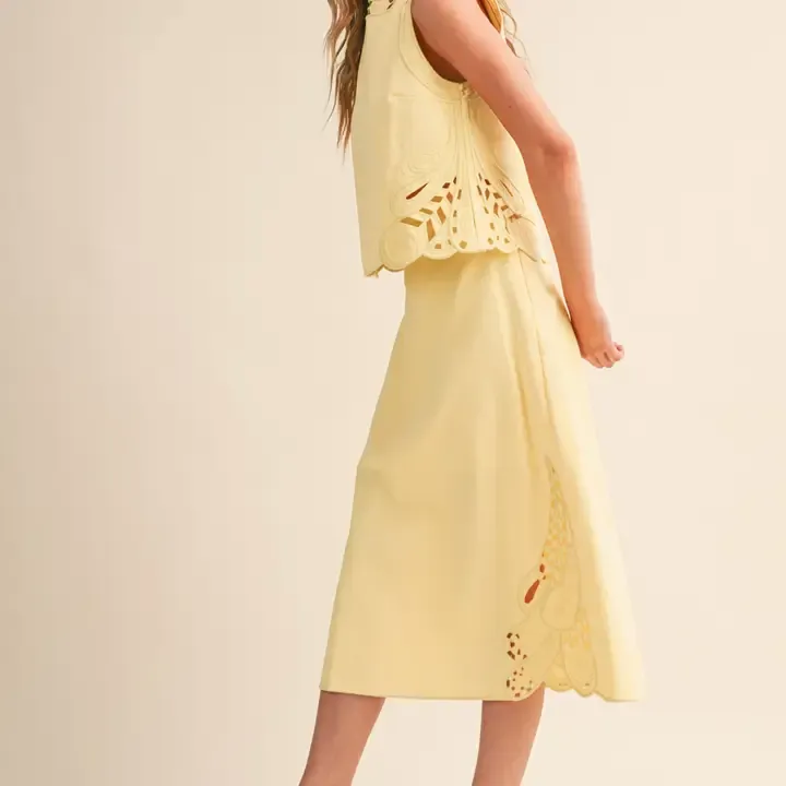 Set - Embroidered Skirt &amp; Top Set - Large