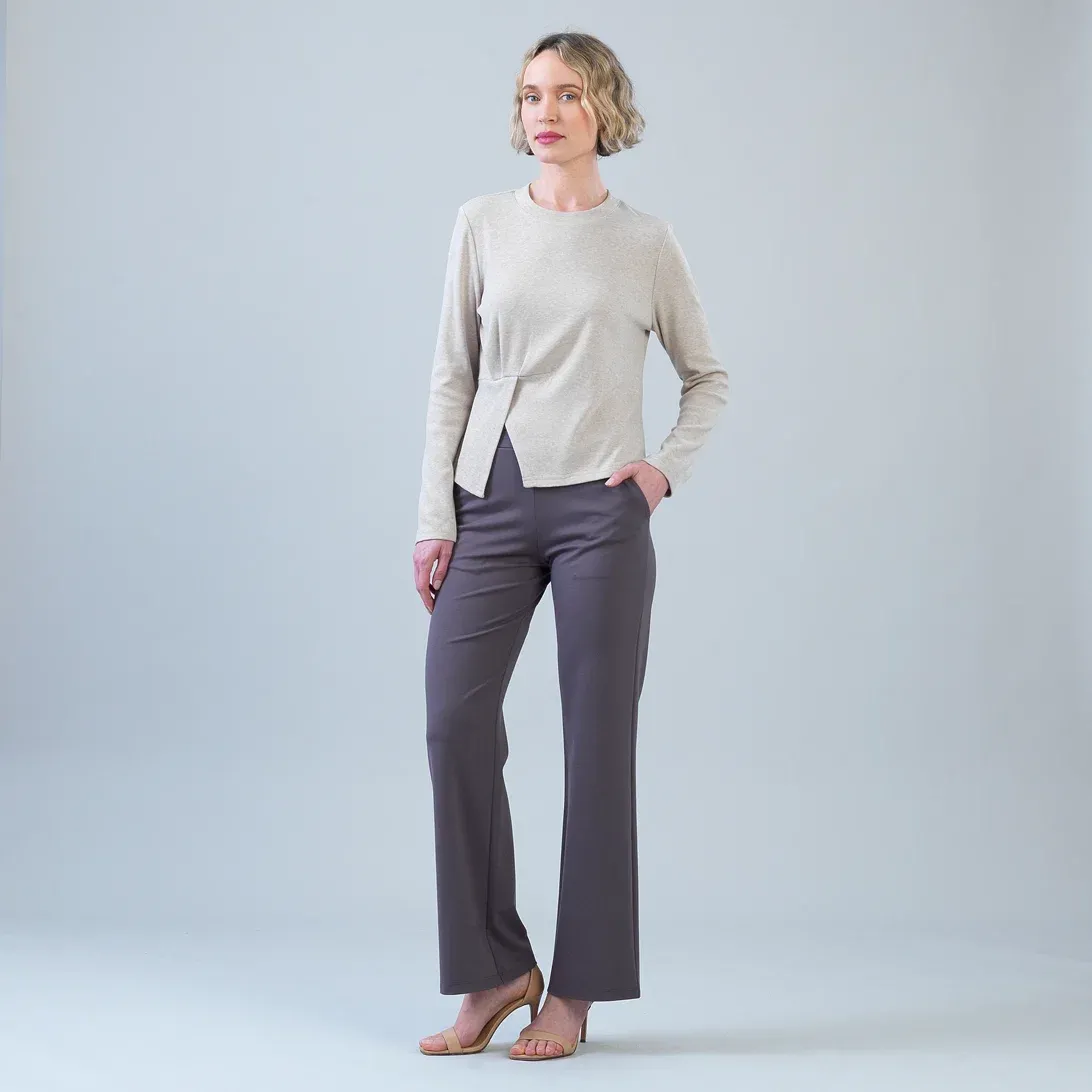 Top - Soft Lounge Knit w/ Stitch Overlay Detail - Small
