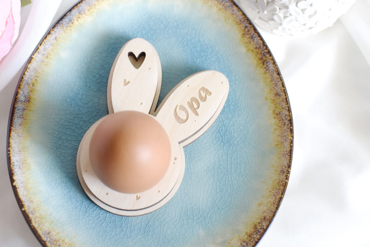 Personalisierter Eierbecher Ostern aus Holz