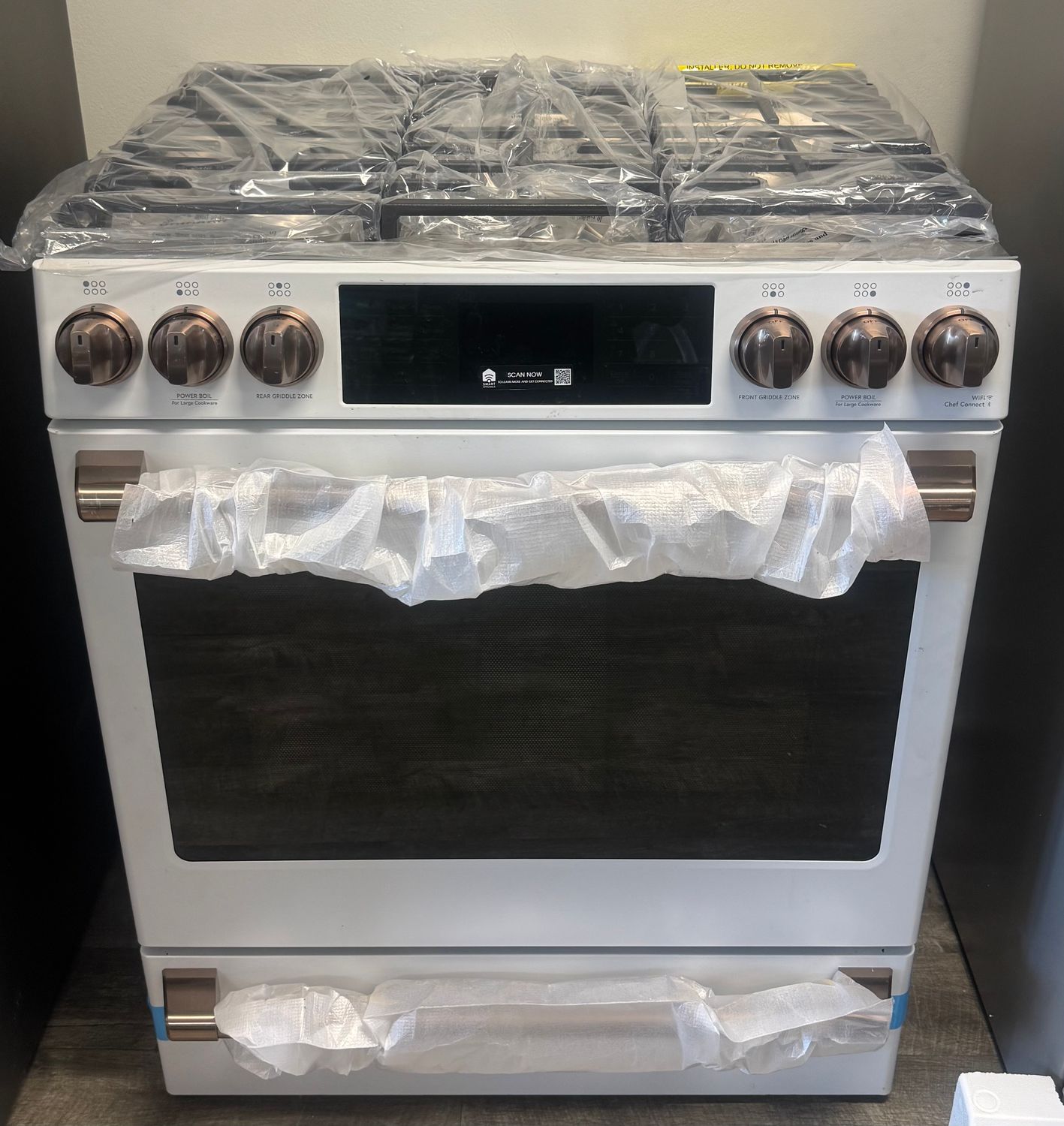 Café 30" Slide-in Gas Oven