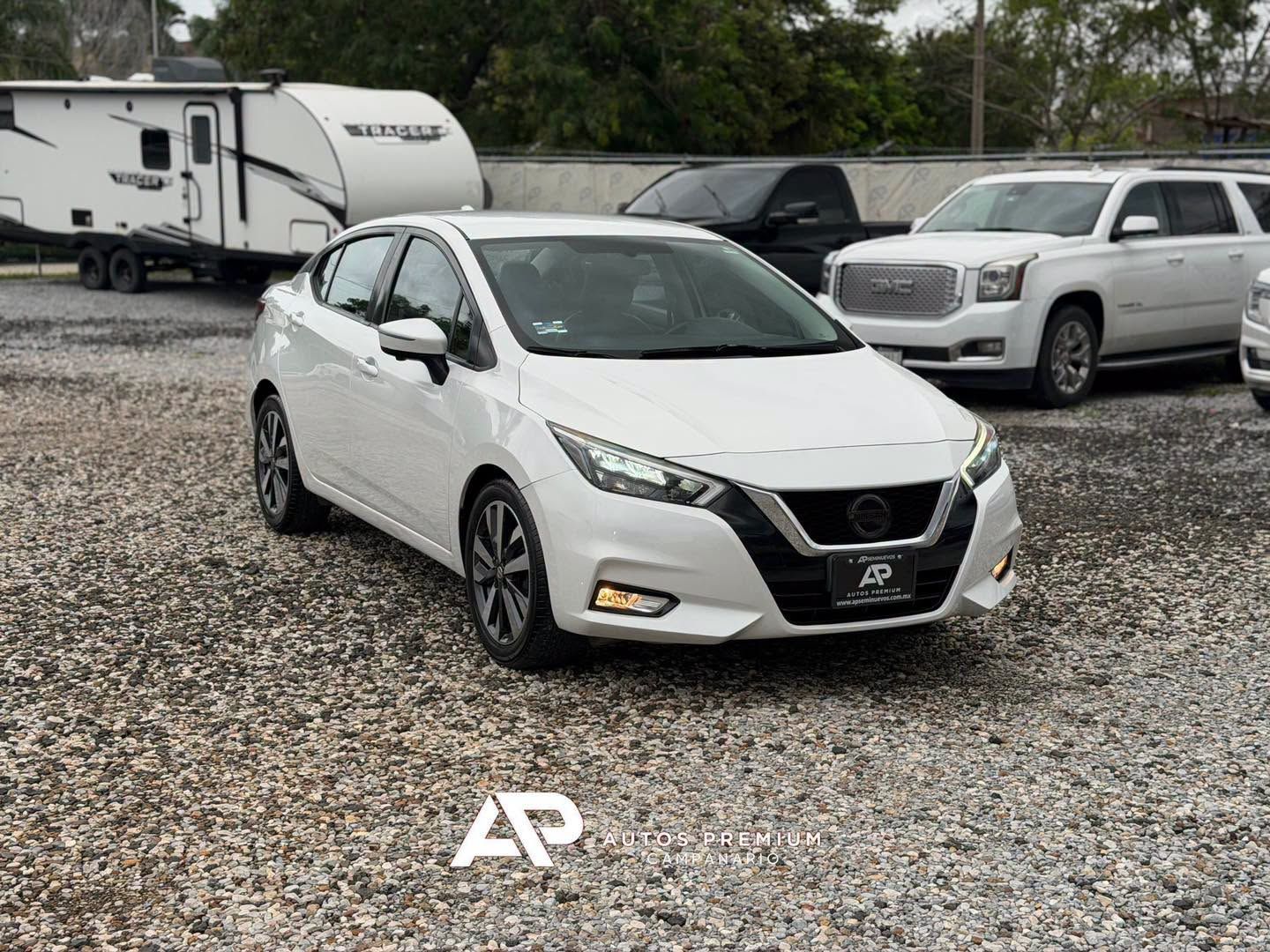 Nissan Versa Platinum 2020