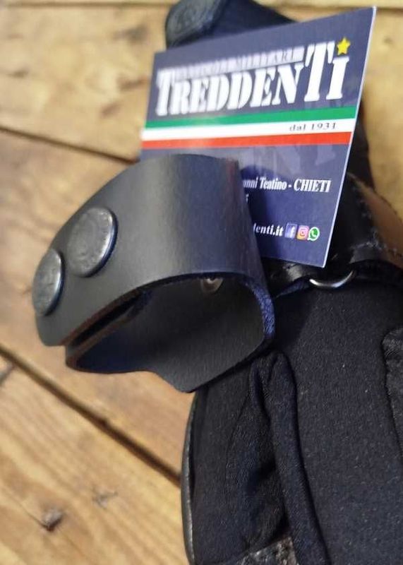 Porta Guanti in Pelle con passante cinturone Vega Holster 1V07