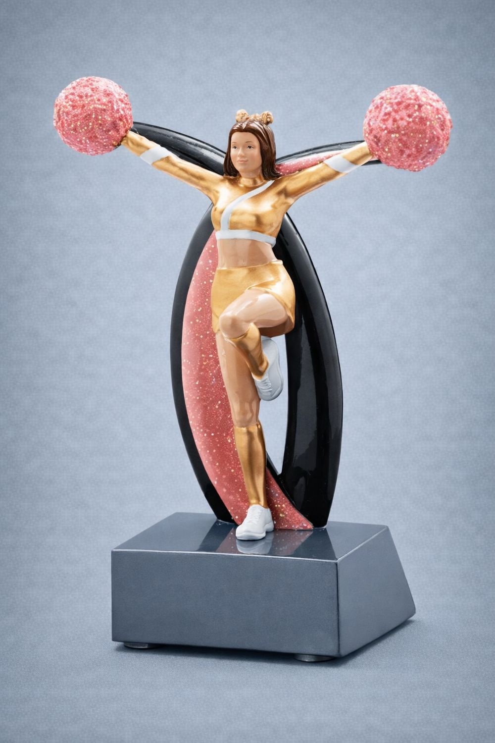 Cheerleader Resinfigur 130 mm mit schwarzem Sockel und Gravurschild