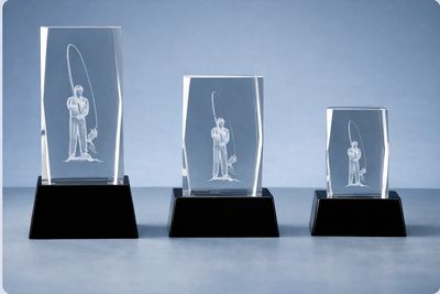 3D-Glasblock Angler, ab € 9,90 3D Glasblock Angeln mit eingravierter Anglerfigur als kompakte Trophäe für den Angelsport