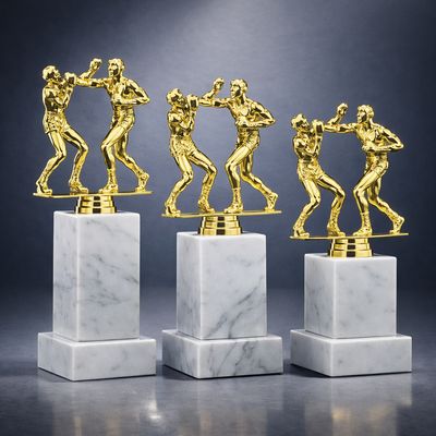 Boxtrophies Boxfigur gold auf hohem Marmorsockel in drei Größen