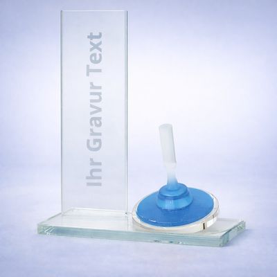 Premium Glastrophäe Lindberg mit handgefertigtem Eisstock