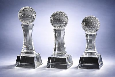 Golfaward Crystal Masters aus Vollglas mit Glasgolfball