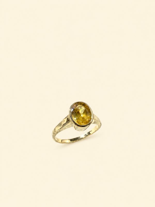 „Lime Royal" Goldring mit Sphen