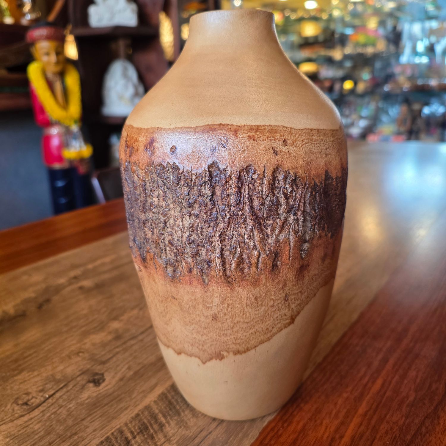 Carved wood Vase 26cm - C