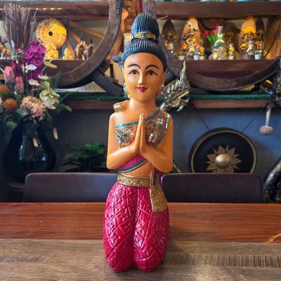 Sawasdee lady 39cm - Seated/Red skirt
