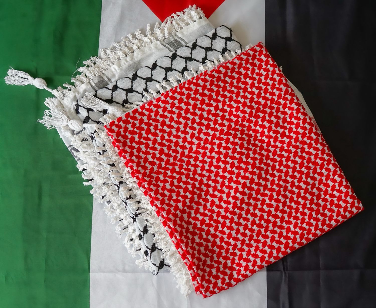 Red Keffiyeh with Tassels
