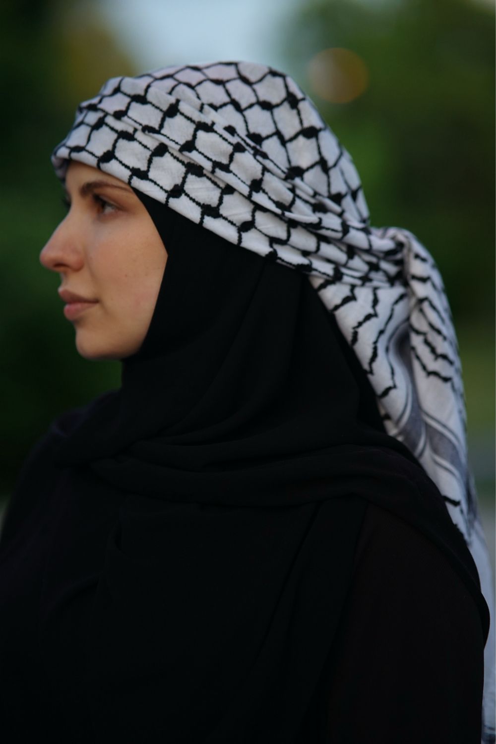 Classic Keffiyeh with Tassels