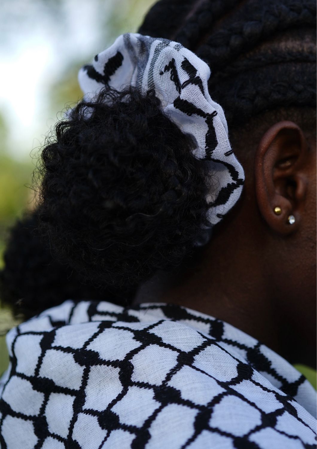 Keffiyeh Scrunchie