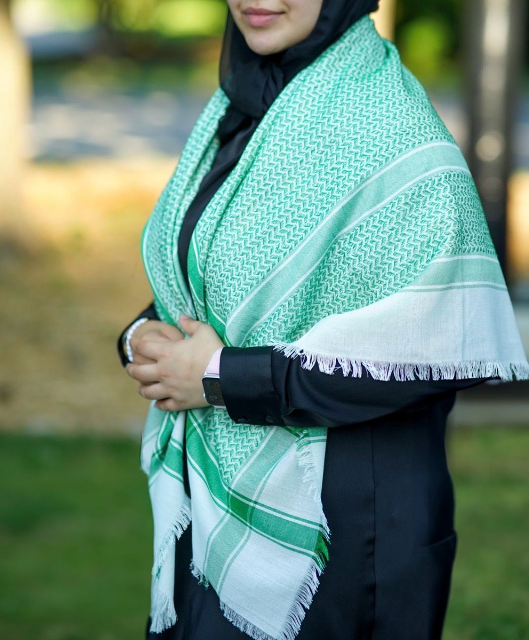 Flora (Green On White)