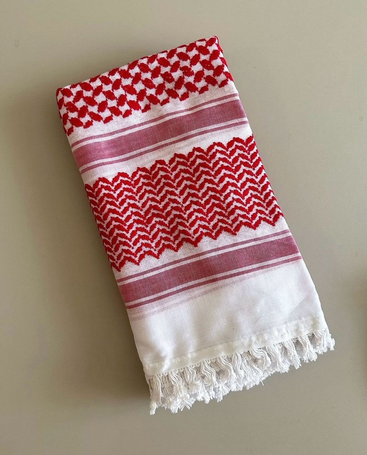 Red Keffiyeh with Tassels