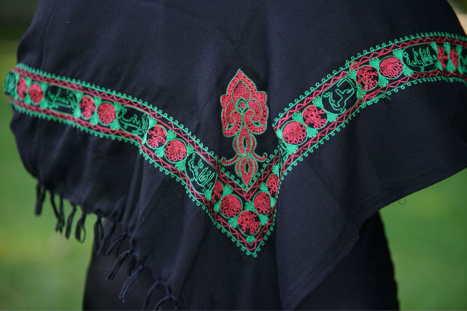 Ahlul Bayt  (أهل البيت) Devotional Shawl