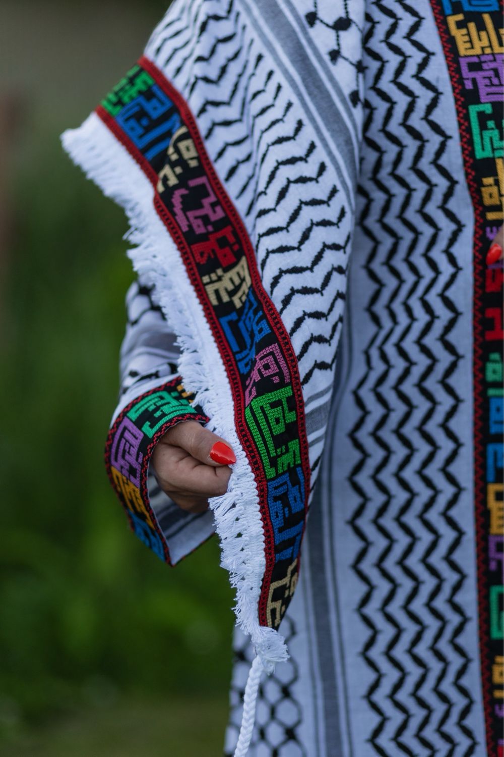Cities Kufiya Abaya &amp; Kufiya