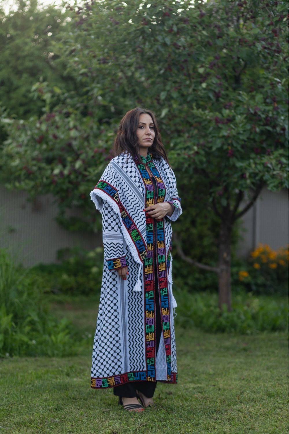 Cities Kufiya Abaya &amp; Kufiya
