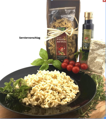Billers Bio Pasta Avanti
Geschenkset / Pasta Set Deluxe
Mediterrane Kräuter + Gewürzmischung + Öl
