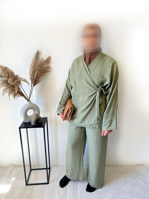 Ensemble INAYA Kaki