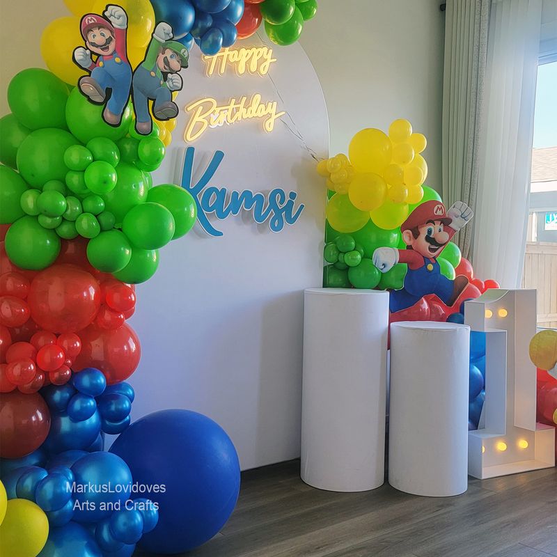 SUPER MARIO BALLOON DECOR
