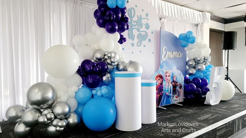 ELSA FROZEN BALLOON DECOR