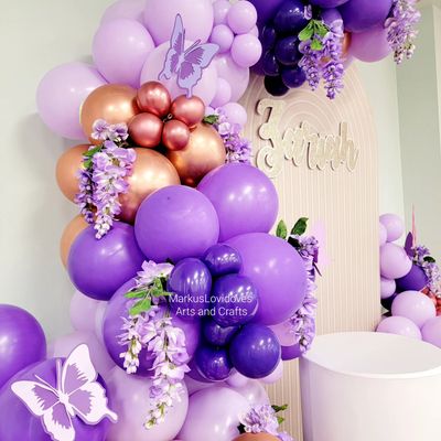 LUSH BUTTERFLY BALLOON DECOR