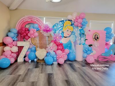 CINDERELLA THEME BALLOON DECOR