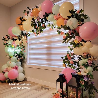 FLOWER AND BALLOON DECOR