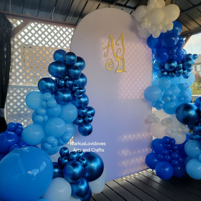 SIMPLE BALLOON BACKDROP 