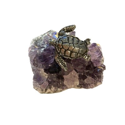 AO80A Sea Turtle Tiny Amethyst