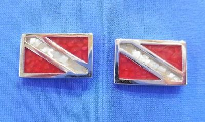 ER Dive Flag Post Earrings