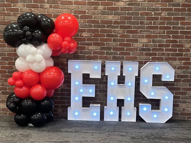 5ft Grab and Go Column 5ft Grab and Go Column