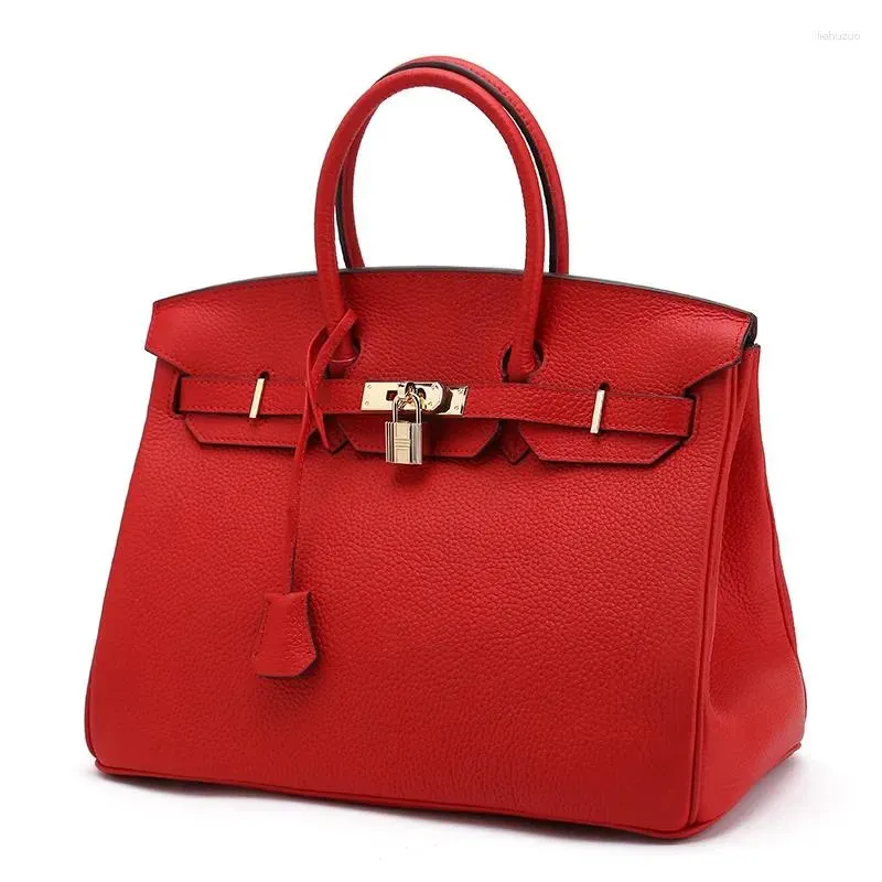 U8131, Color: Red