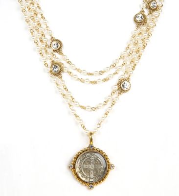 Magdalena 6mm Pearl Cream W All Medallion