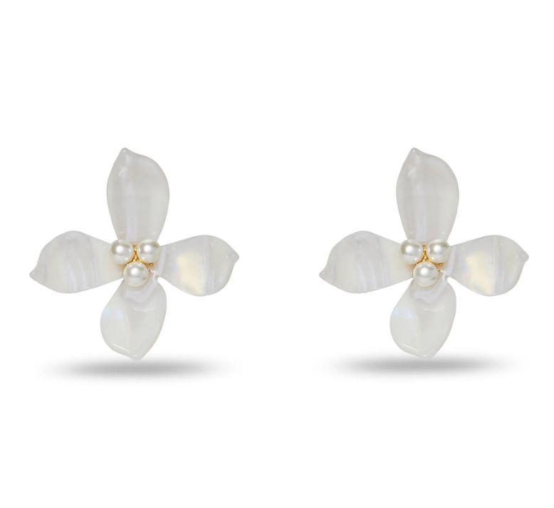 Oleander Earring MOP