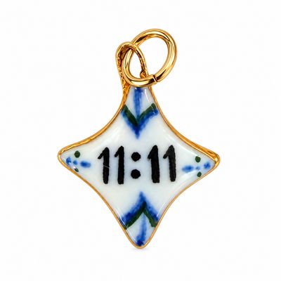 11 11 4 point star charm