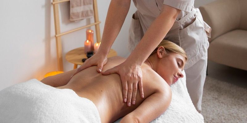 AYURVÈDIC & AROMATERÀPIA na