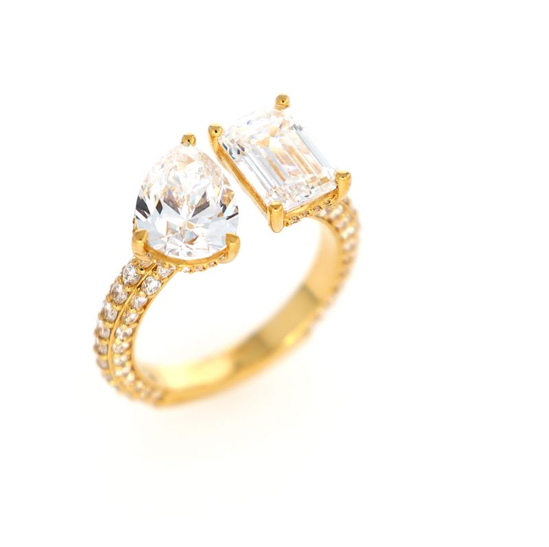 Cashé Moi Es Toi Bridal Ring 18kt YG Lab Diamond Pear 2.05ct &amp; Emerald 2.05ct - Melee 1.48ct / 5.58cttw EVVS2 IGI 5.8gr Size 6.75 RN00174