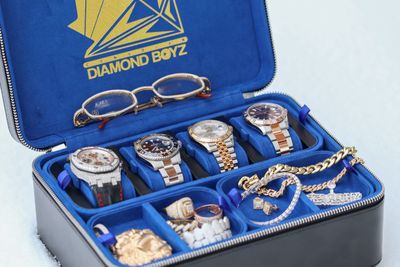 Leather Jewelry Showcase Box - Canadian Diamond Boyz