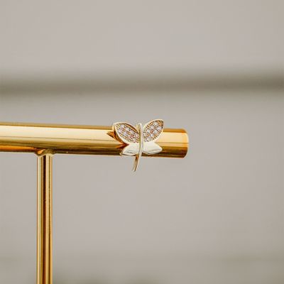 Butterfly Studs 14kt YG CZ 1.7gr ER00161